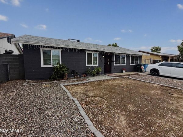 7135 W FLOWER Street, Phoenix, AZ 85033