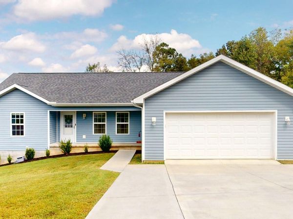 123 Magnolia Lane, Sweetwater, TN 37874