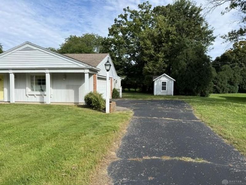381 Enfield Road, Dayton, OH 45459 Photo 2
