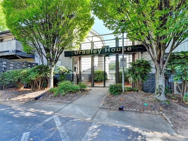 3501 Roswell Road NE, Unit 107, Atlanta, GA 30305