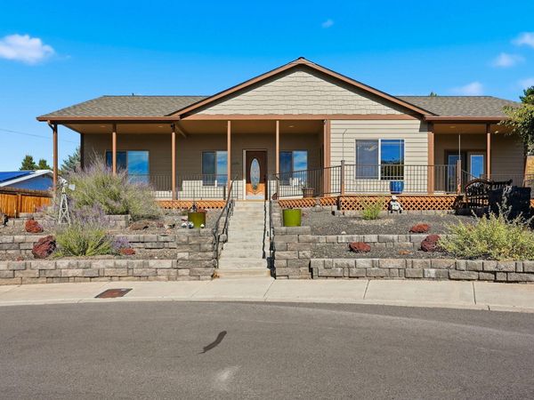 2451 NE Bobbi Place, Prineville, OR 97754