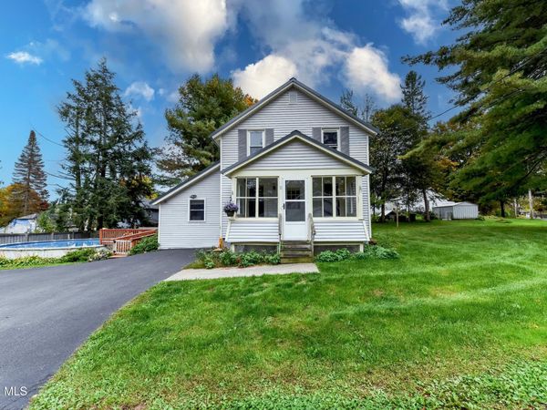 10 Belle Terre Heights, Broadalbin, NY 12025