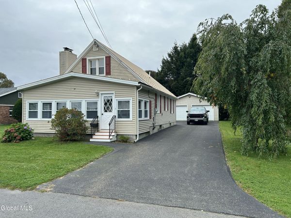 29 Fay Street, Gloversville, NY 12078
