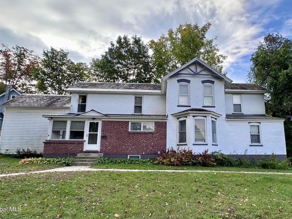 339 Main Street, Corinth, NY 12822