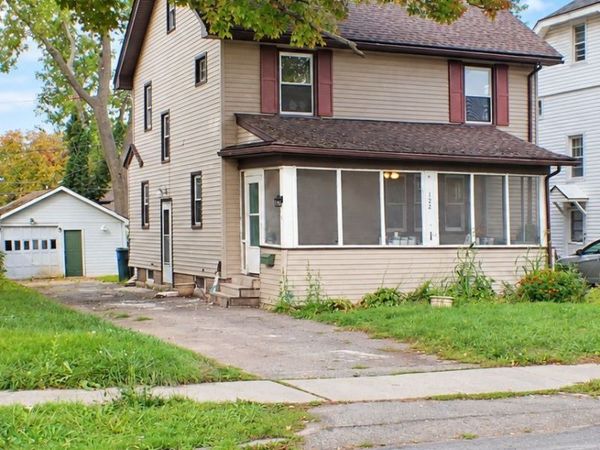 122 Holcroft Road , Rochester, NY 14612