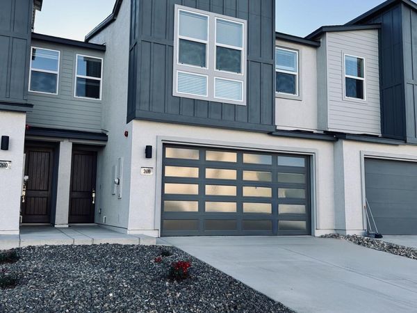 2600 Deweese Loop, Reno, NV 89509