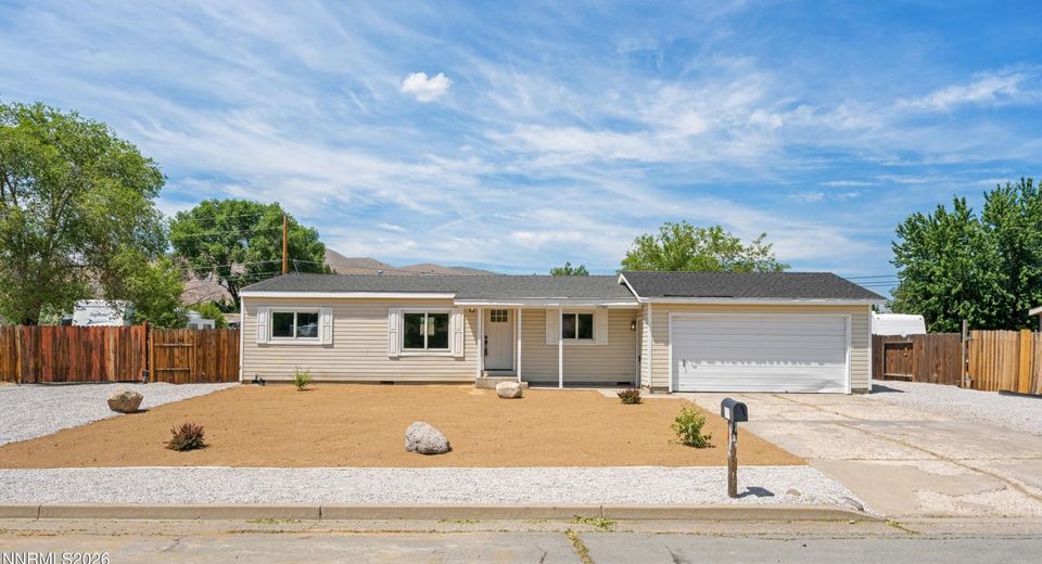 17585 Fantail Street, Reno, NV 89508 Photo