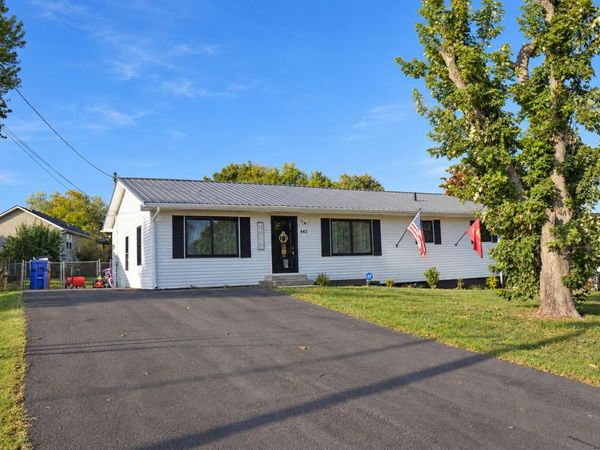 443 Hilltop Drive, Jefferson City, TN 37760