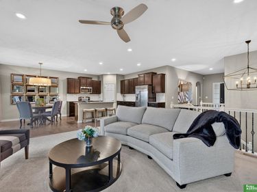 17567 Wirt Street, Omaha, NE 68116