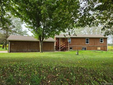 8900 Edward Road, Watertown Township, Mi 48435