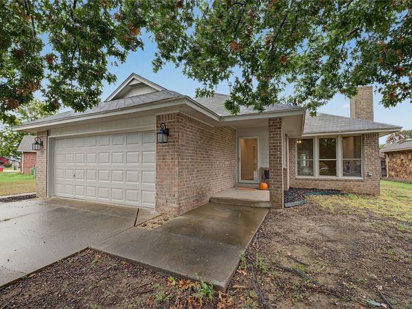 10702 E 101st Street N, Owasso, OK 74055