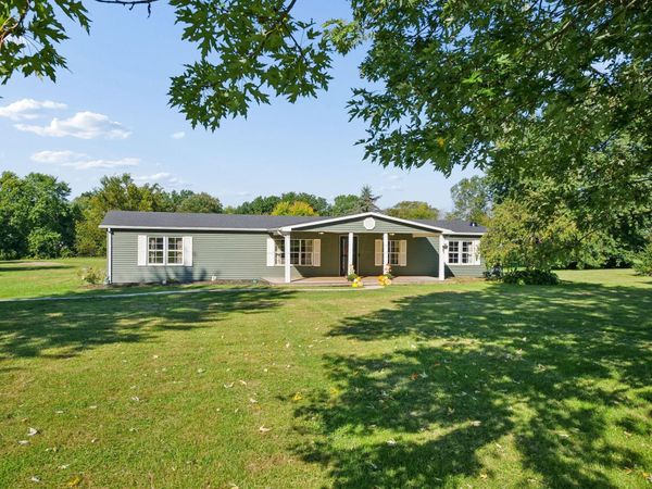 24045 Huber Hitler Road , Circleville, OH 43113