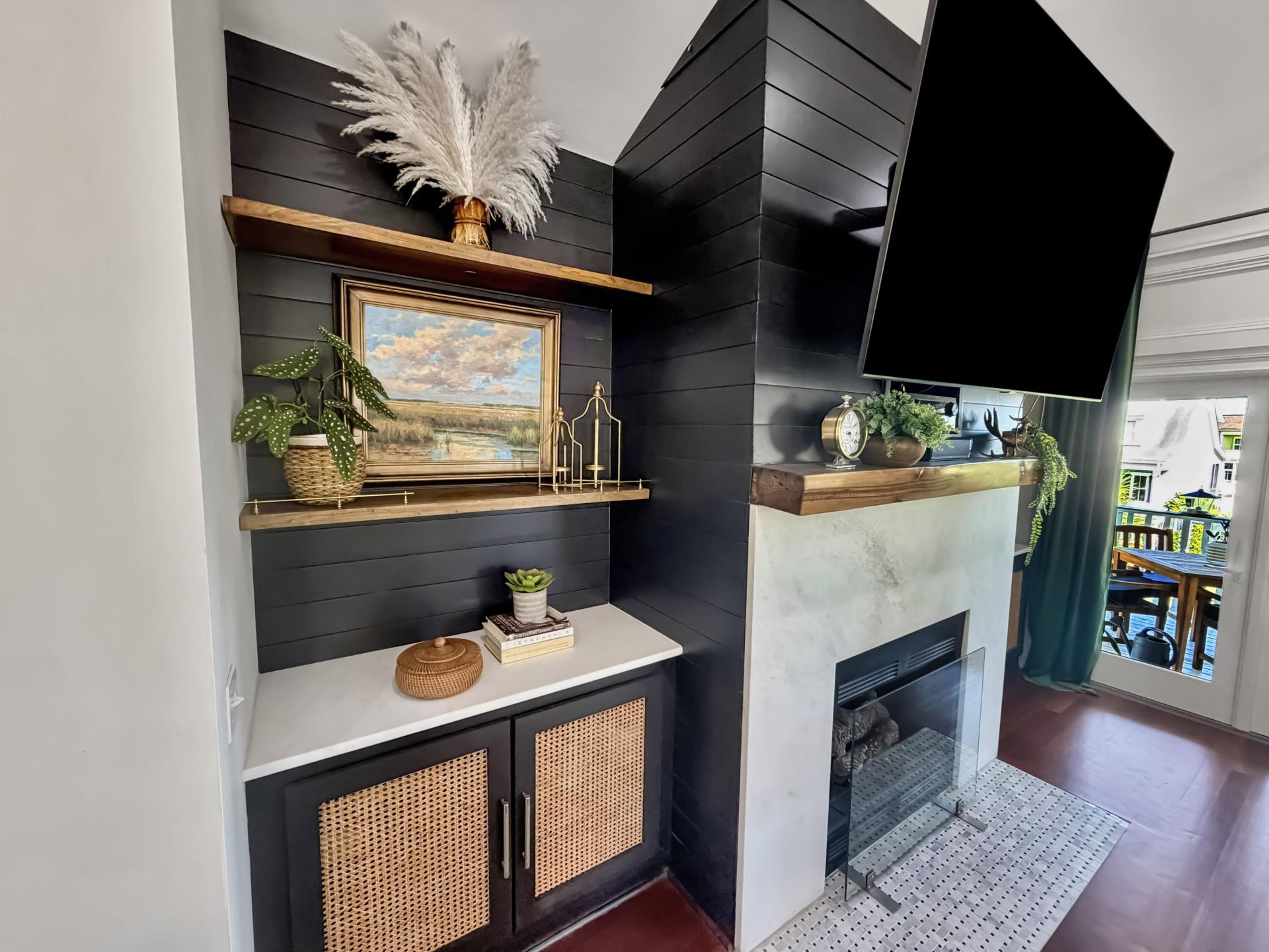 1084 Rivershore Road Photo 20