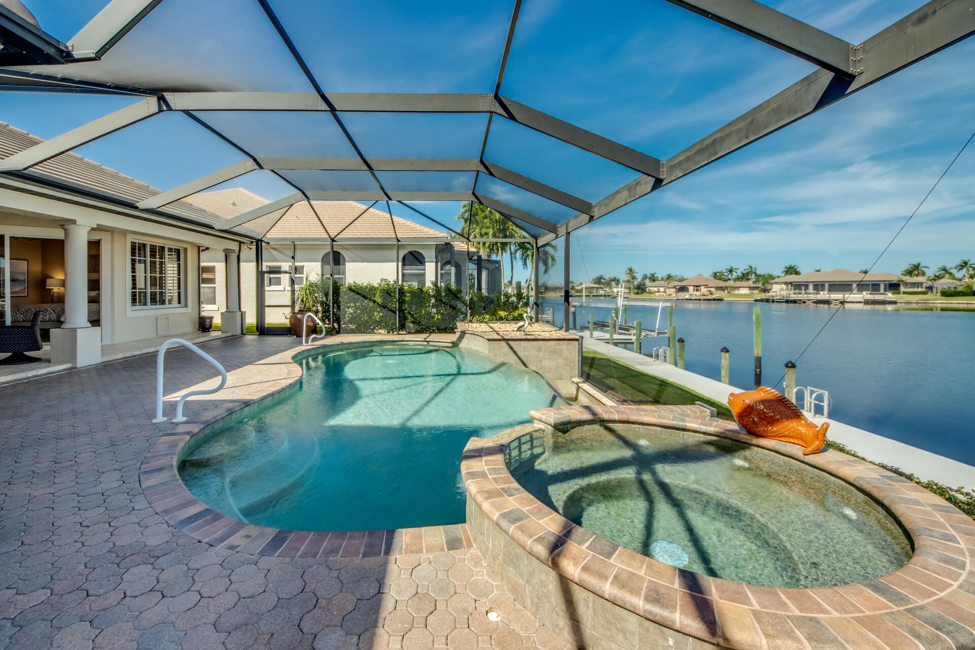 1805 Harbour Cir, Cape Coral, FL 33914 Photo
