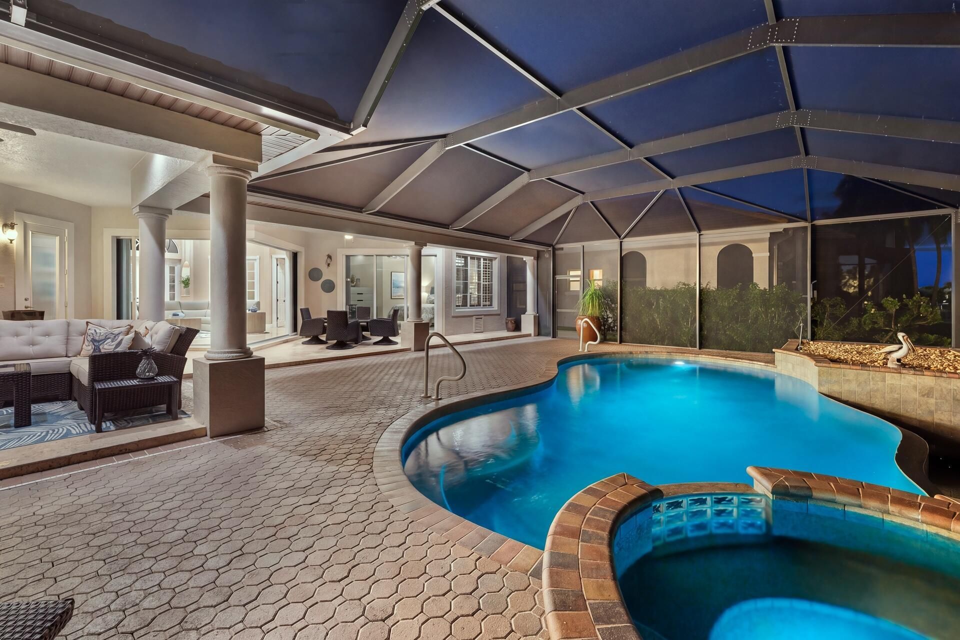 1805 Harbour Cir, Cape Coral, FL 33914 Photo