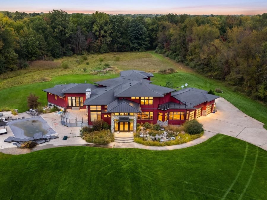 Property Image 136