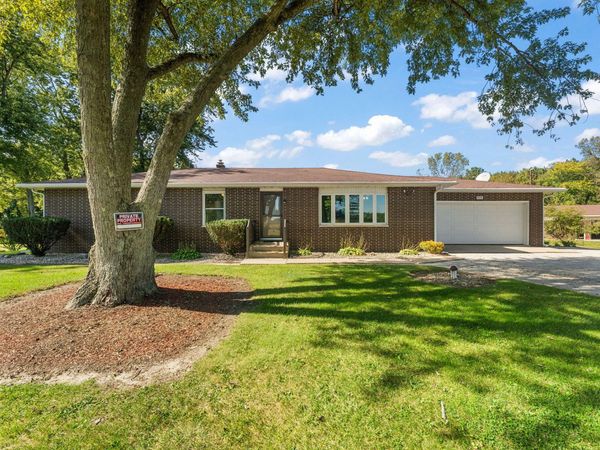 575 Old Chicago Road , Michigan City, IN 46360