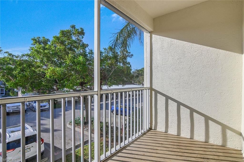 4630 Saint Croix Ln, Unit 824, Naples, FL 34109 Photo