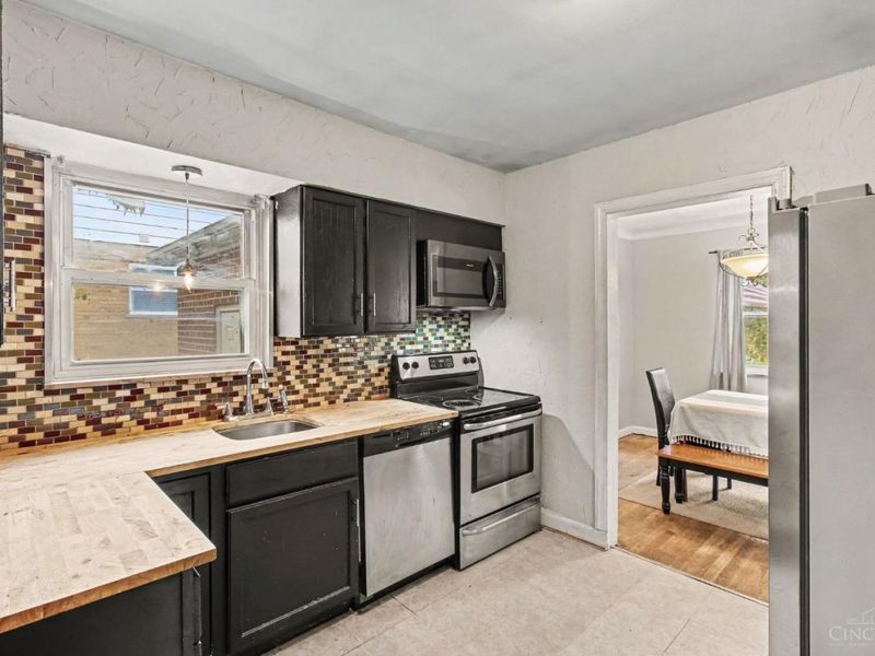 2740 Byrneside Drive, Colerain Township, OH 45239 Photo 8