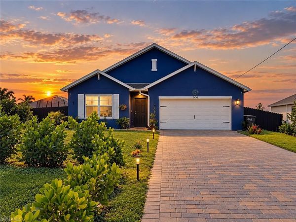2430 NW 9th TER , CAPE CORAL, FL 33993