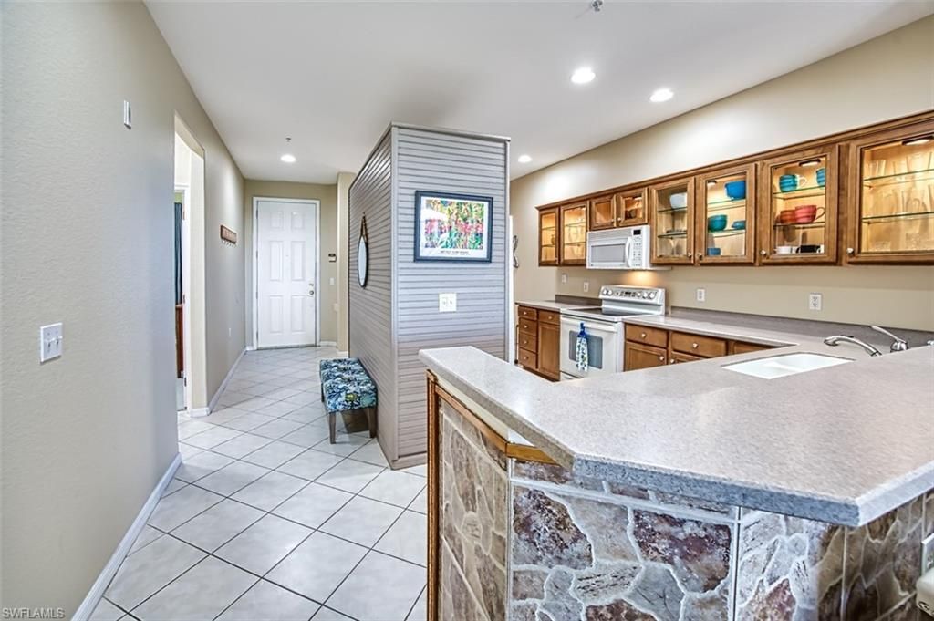 20041 Sanibel View Cir , Unit 104, Fort Myers, FL 33908 Photo
