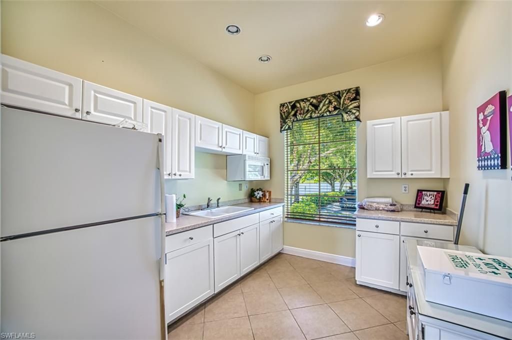 20041 Sanibel View Cir , Unit 104, Fort Myers, FL 33908 Photo
