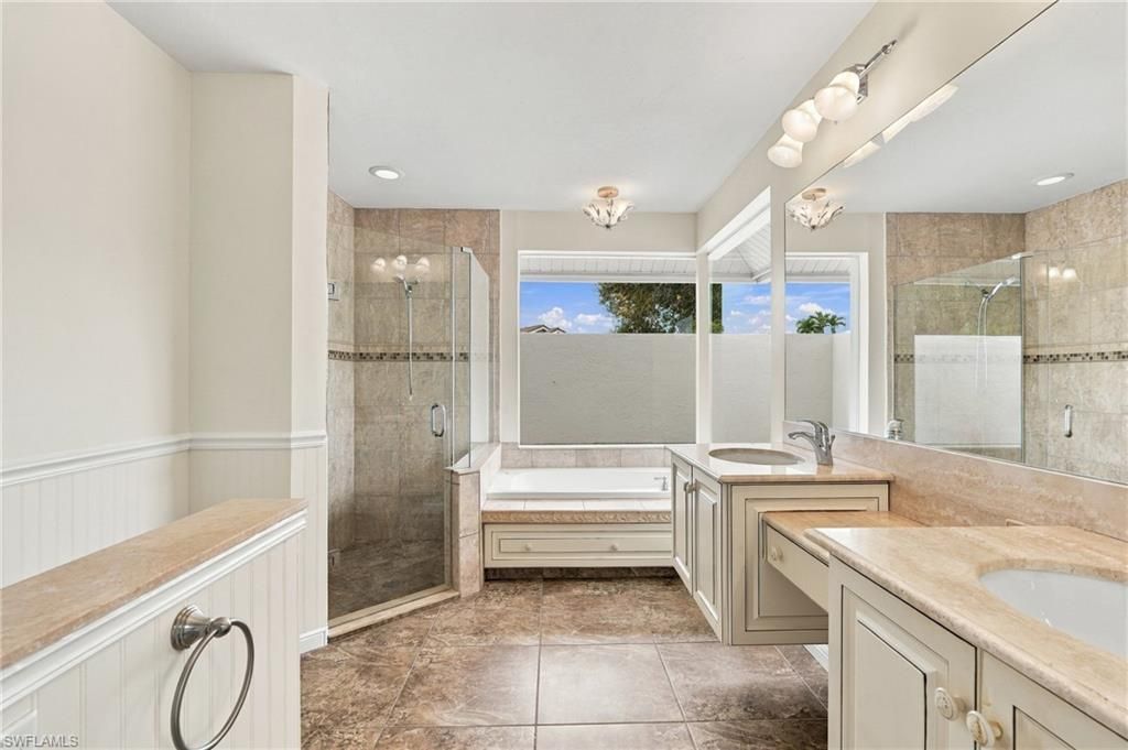 11267 Phoenix Way , Naples, FL 34119 Photo
