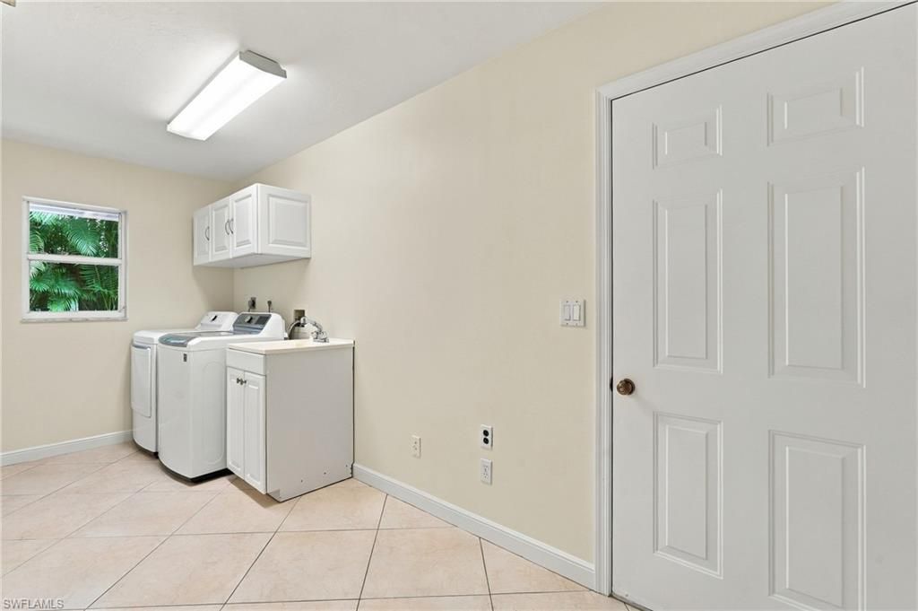 11267 Phoenix Way , Naples, FL 34119 Photo