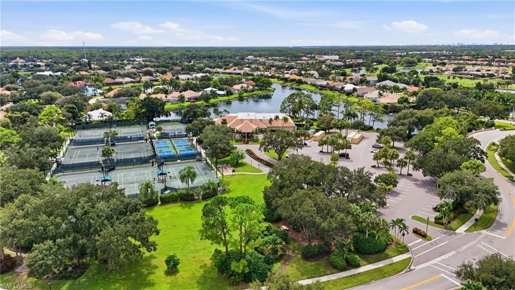 11267 Phoenix Way , Naples, FL 34119 Photo