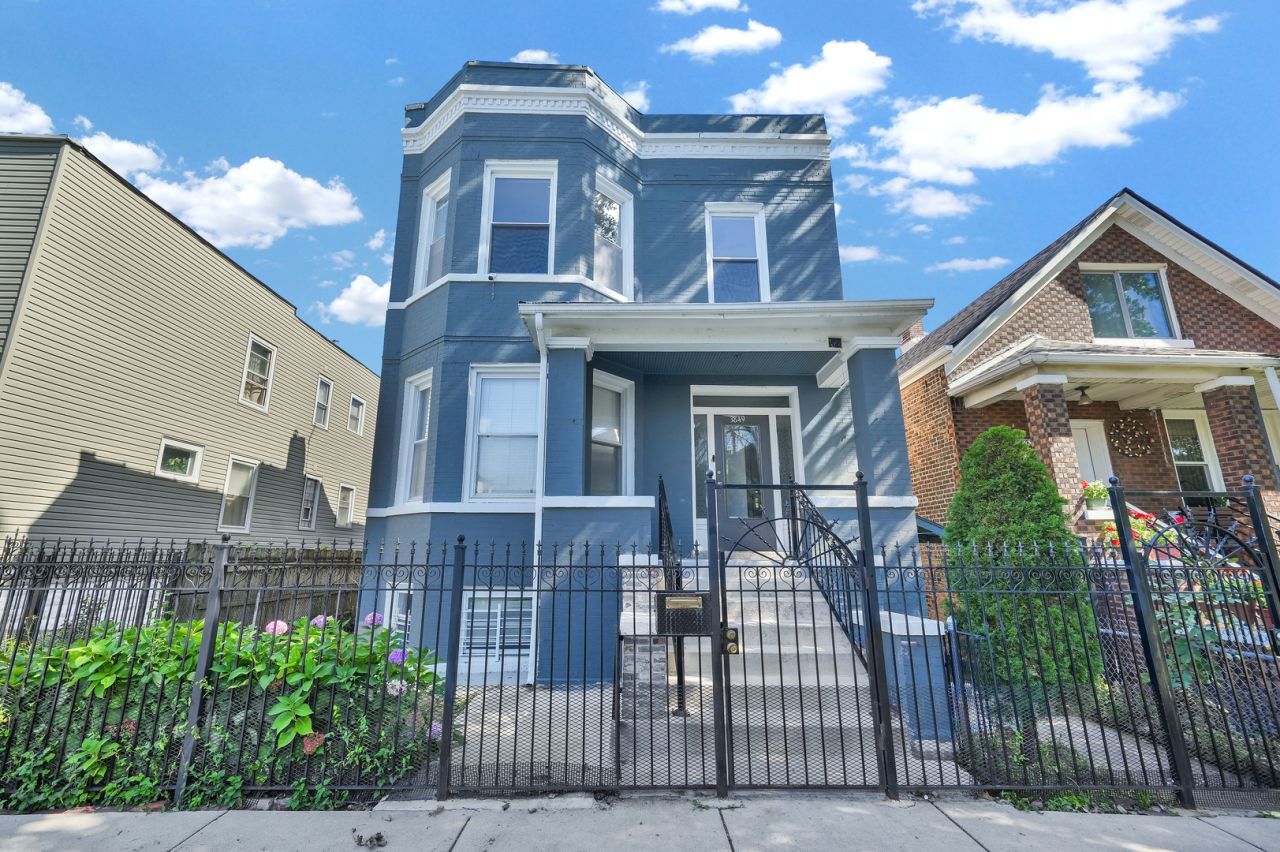 3849 S Albany Avenue, Chicago, IL 60632 Main Photo