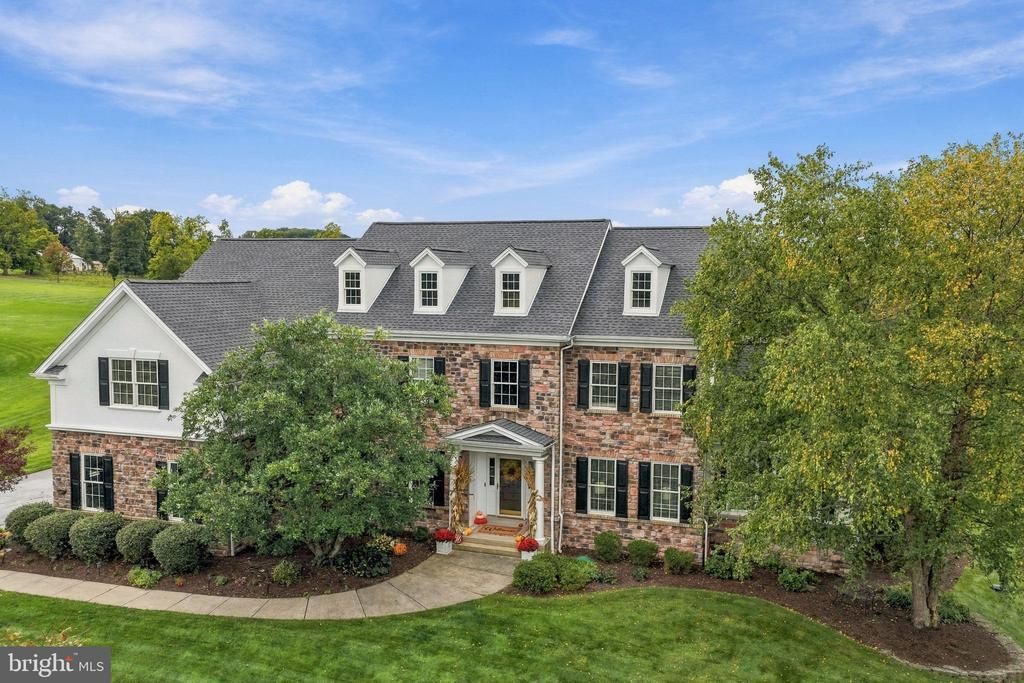 207 CHANDLER WAY, PERKASIE, PA 18944
