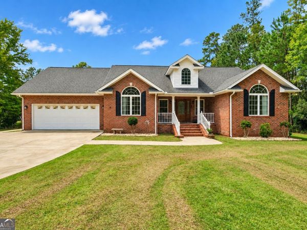 296 Magnolia Road, Midway, GA 31320