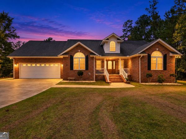 296 Magnolia Road, Midway, GA 31320