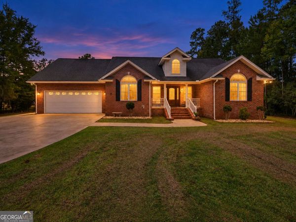 296 Magnolia Road, Midway, GA 31320