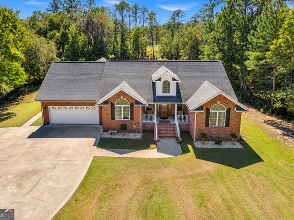 296 Magnolia Road, Midway, GA 31320