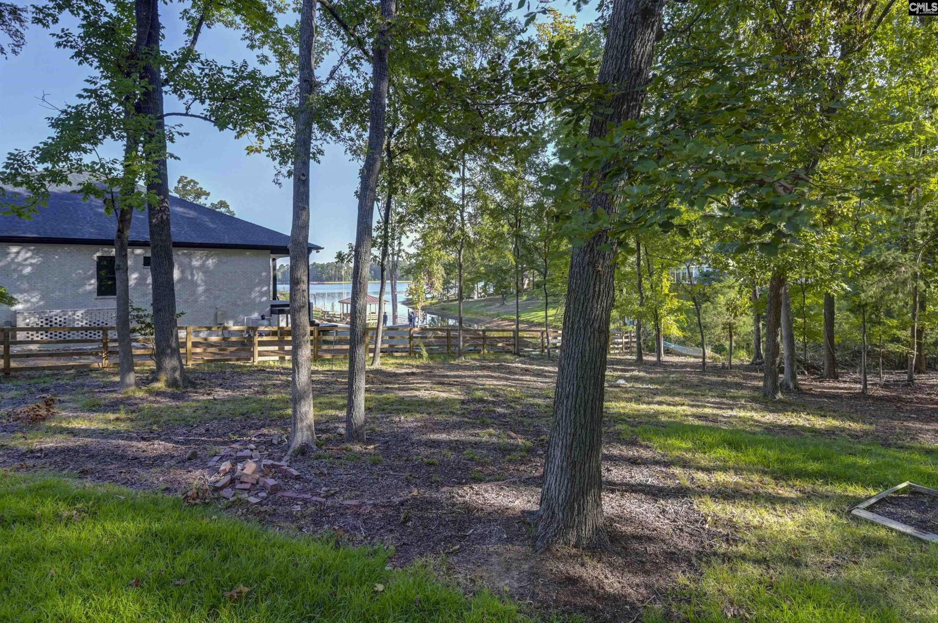 1004 Fieldstone Road  Photo 18