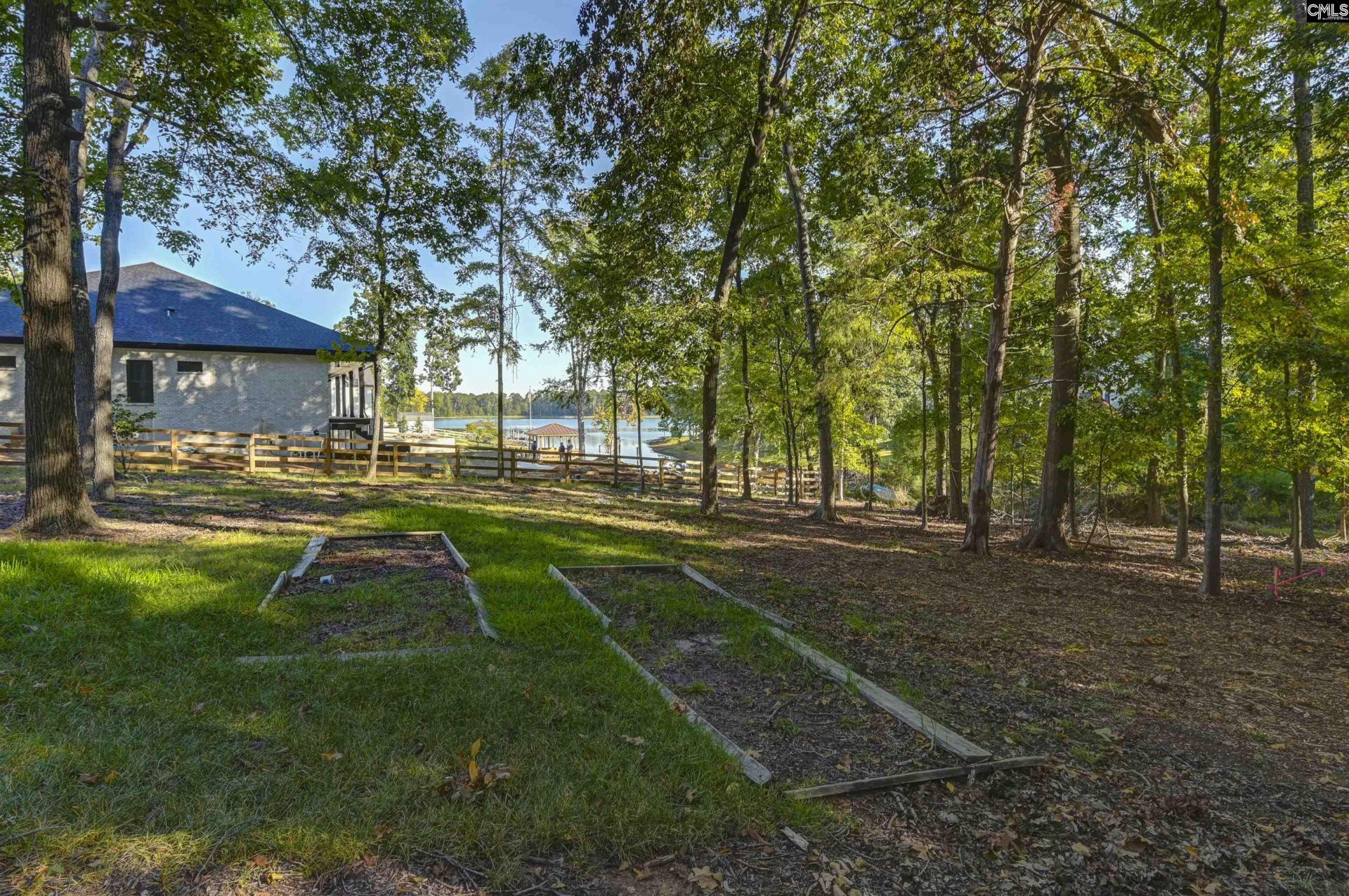 1004 Fieldstone Road  Photo 22