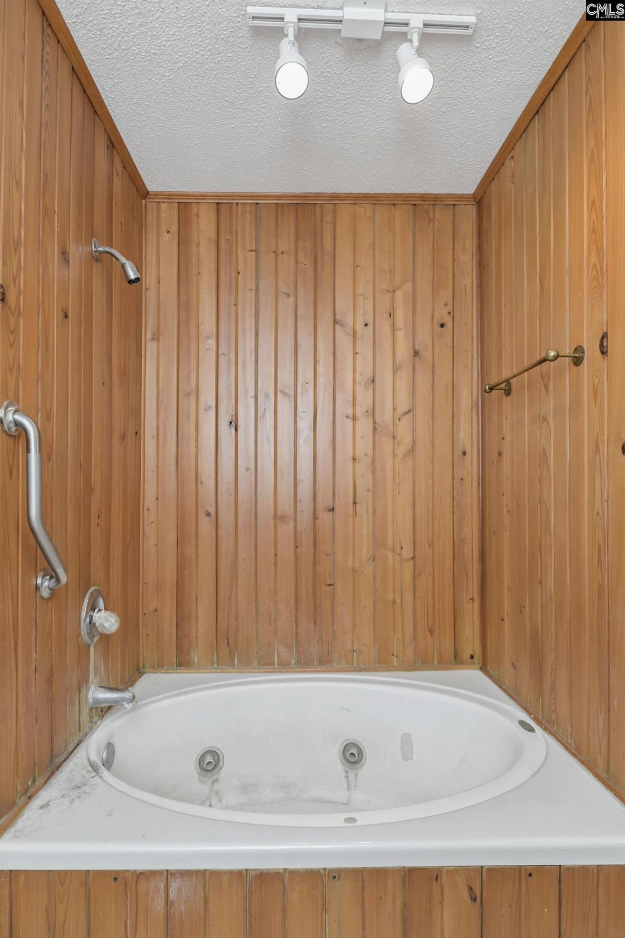 1004 Fieldstone Road  Photo 32
