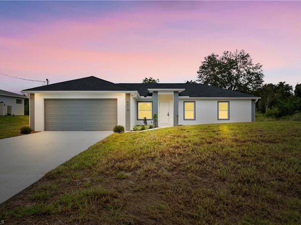 6018 Paula AVE N, LEHIGH ACRES, FL 33971