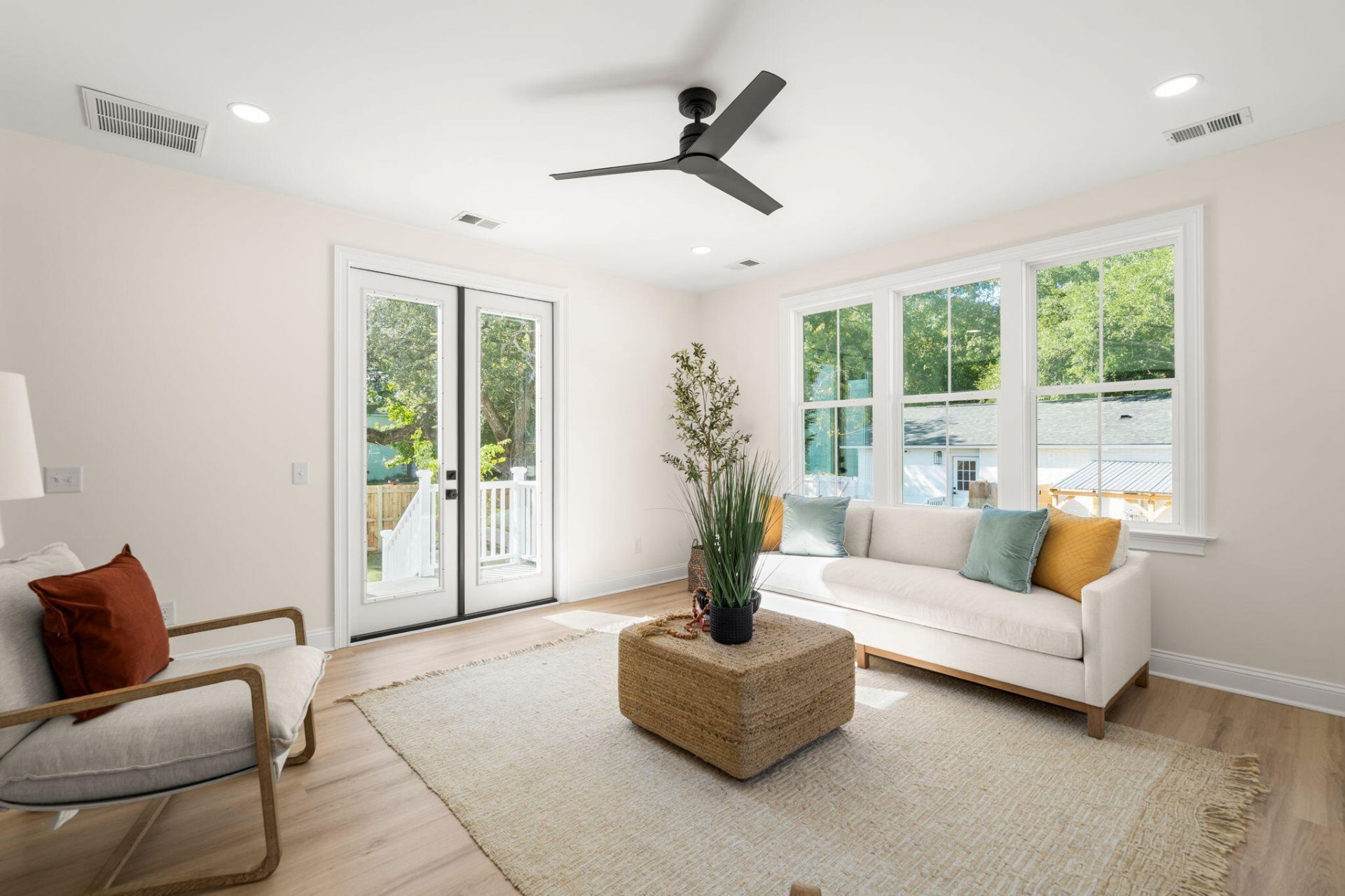 1104 Gunn Avenue Photo 15