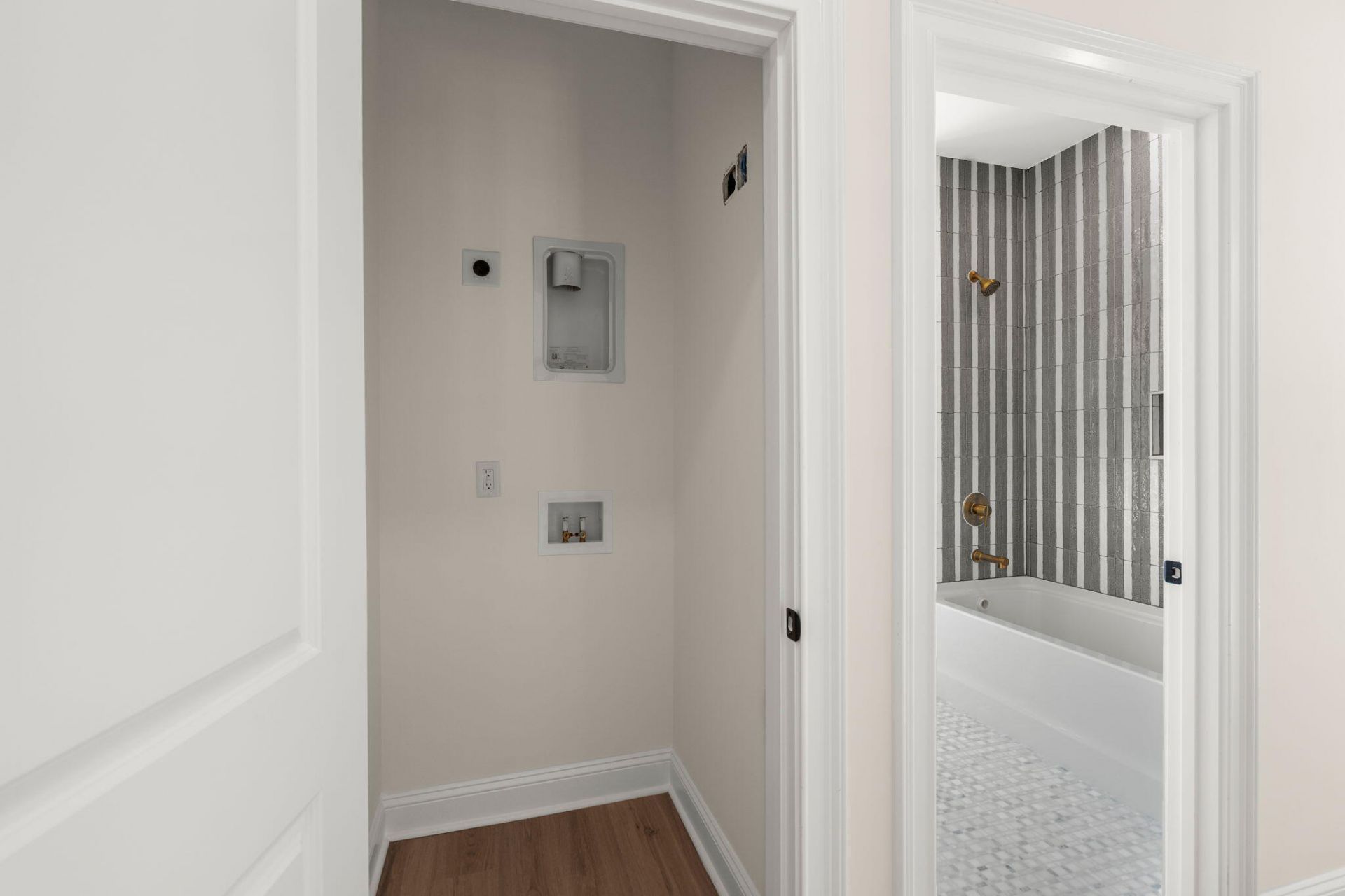 1104 Gunn Avenue Photo 27