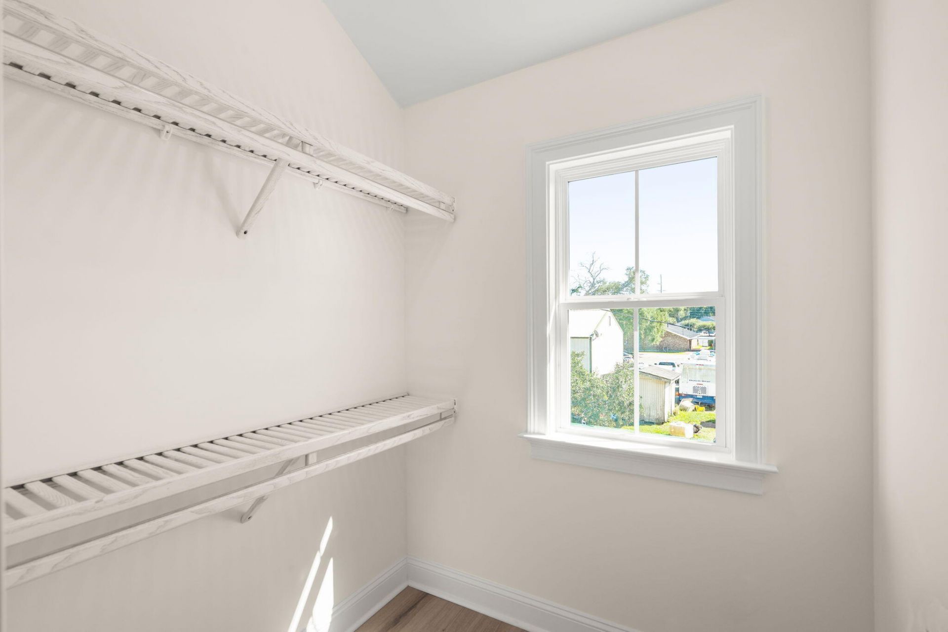 1104 Gunn Avenue Photo 33