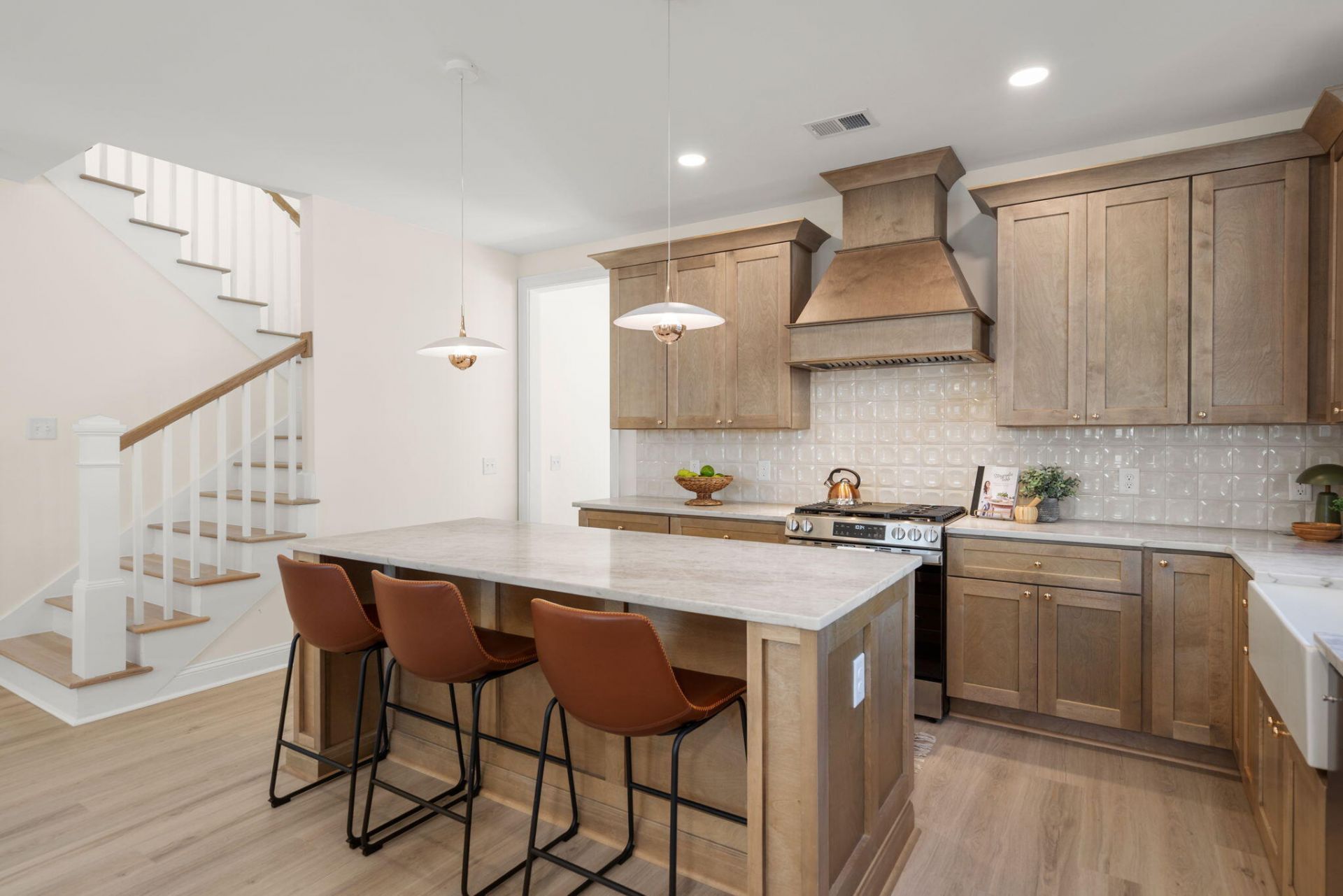 1104 Gunn Avenue Photo 8
