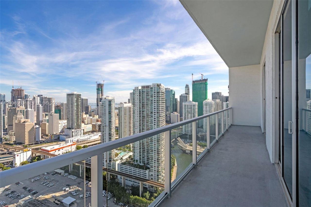 185 SW 7th St , Unit 4401, Miami, FL 33130 Photo