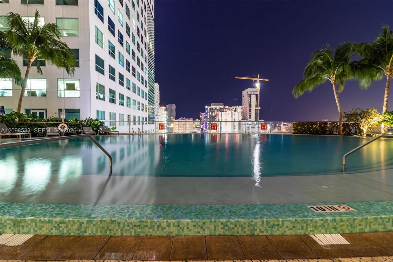185 SW 7th St , Unit 4401, Miami, FL 33130 Photo