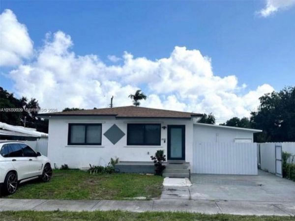 3080 NW 48th Ter , Unit 3080, Miami, FL 33142