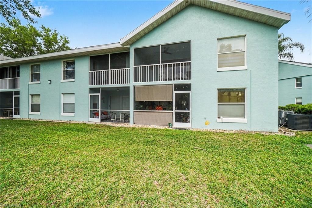 153 Wading Bird Cir , Unit J201, Naples, FL 34110 Photo