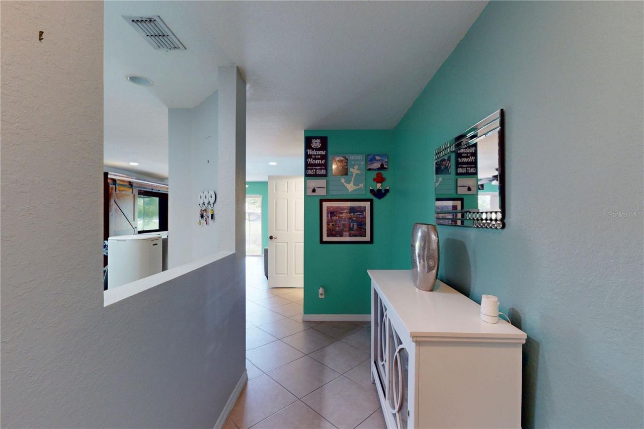 2623 SW Marshfield Court, Port Saint Lucie, FL 34953 Photo