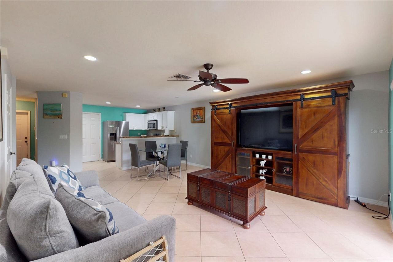 2623 SW Marshfield Court, Port Saint Lucie, FL 34953 Photo
