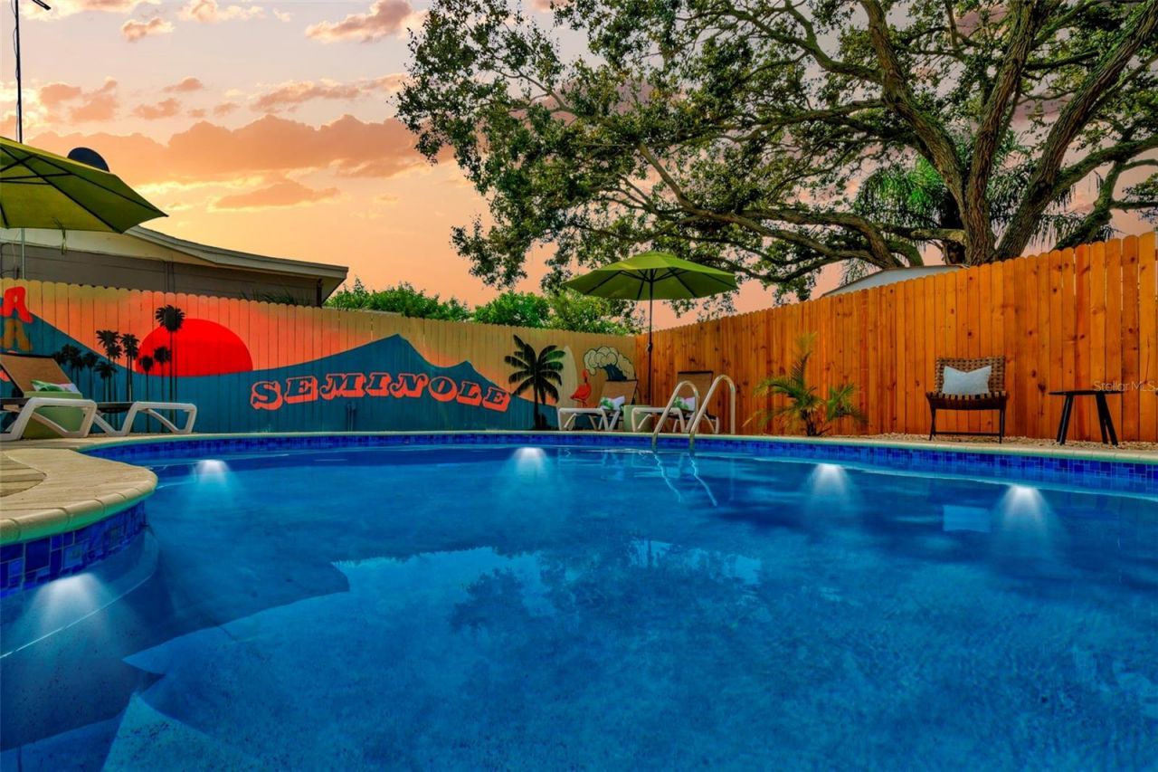 11008 111th Way, Seminole, FL 33778 Photo